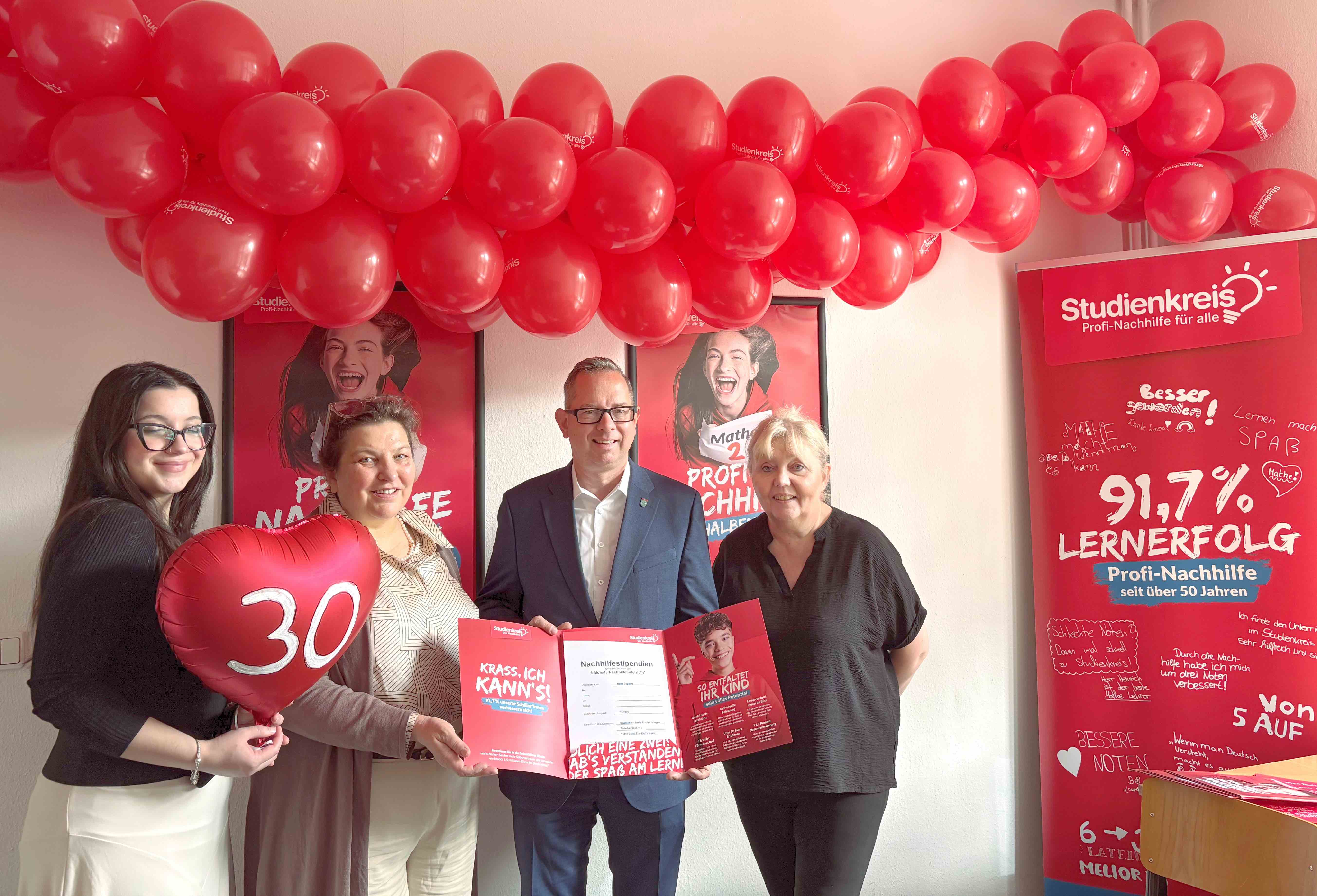 30 Jahre Studienkreis: Nachhilfestipendien übergeben, Friedrichshagen 30 Jahre Studienkreis: Nachhilfestipendien übergeben, Friedrichshagen